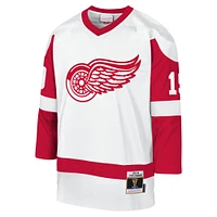 Youth Mitchell & Ness Steve Yzerman White Detroit Red Wings 1983-84 Blue Line Player Jersey