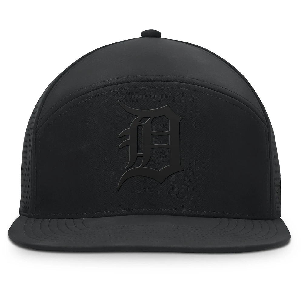 Men's Fanatics Black Detroit Tigers Horizon Snapback Hat