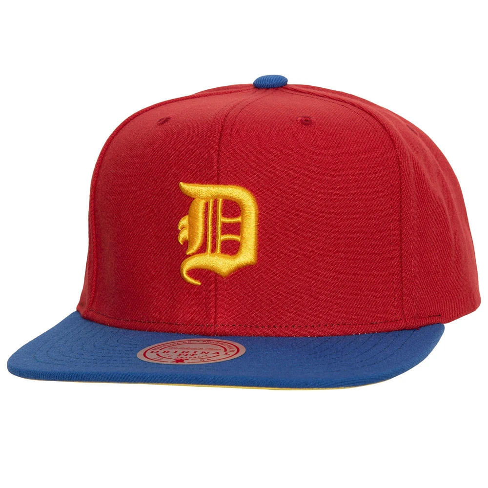 Casquette Snapback Hometown des Detroit Tigers rouge/royal Mitchell & Ness pour homme