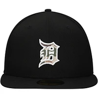 Men's New Era Black Detroit Tigers Troop Chant Camo Undervisor 59FIFTY Fitted Hat