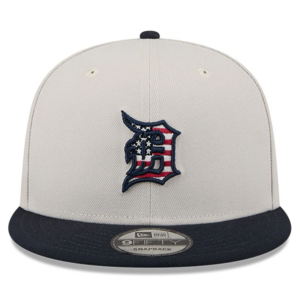 Men's New Era  Khaki/Black Detroit Tigers 2024 Fourth of July 9FIFTY Snapback Hat