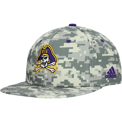 Casquette de terrain ajustée V114050 ECU NCAA Adidas SP25 HATMENHIC