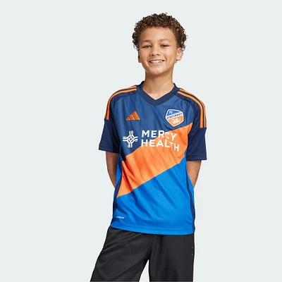 Maillot réplique orange et bleu du kit Legacy 2025 adidas Blue FC Cincinnati pour jeunes