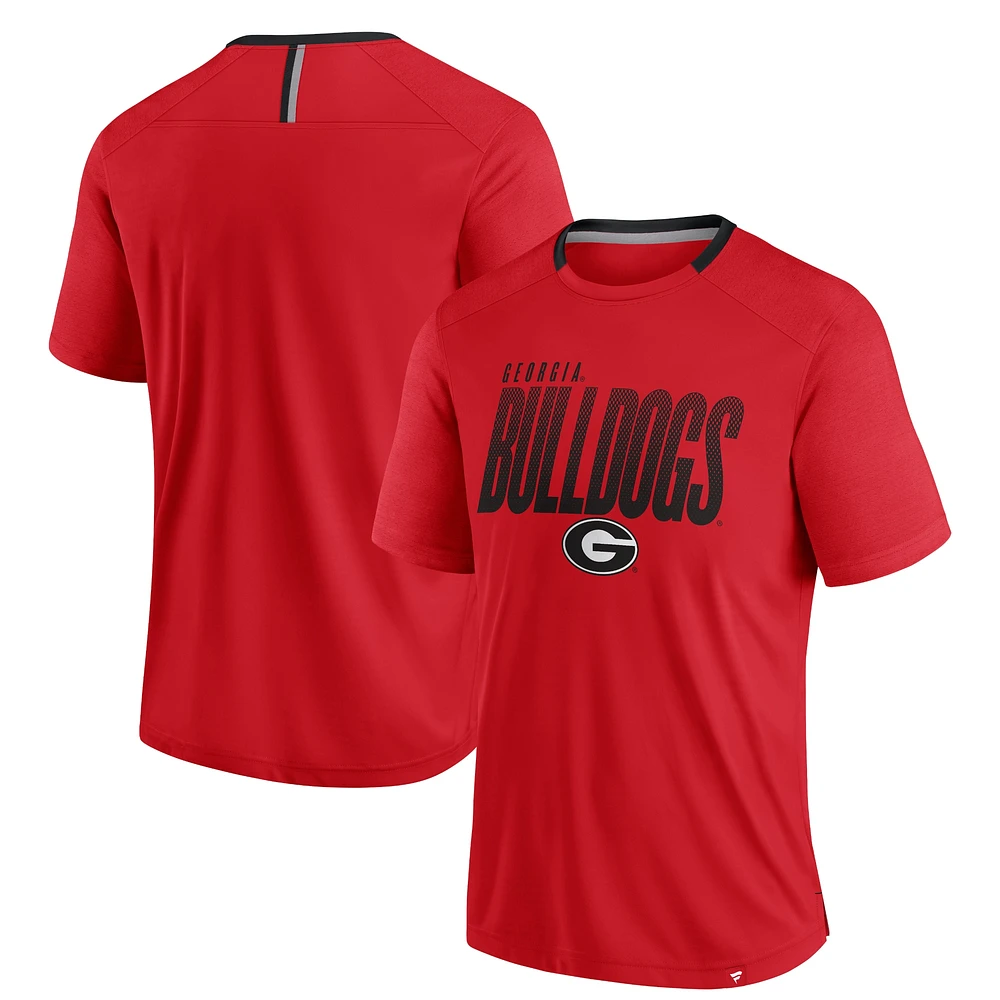 Men's Fanatics Red Georgia Bulldogs Defender Fade Slant T-Shirt