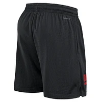 Men's Nike Black Georgia Bulldogs 2024 Sideline Performance Mesh Shorts