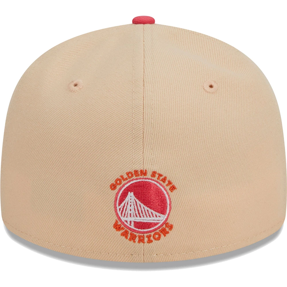 Casquette ajustée 59FIFTY New Era kaki/corail Golden State Warriors Drip Low Profile pour hommes