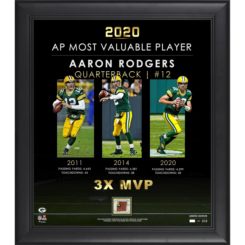Collage encadré de 15" x 17" d'Aaron Rodgers des Green Bay Packers, triple MVP, avec un morceau de ballon de football utilisé lors du match - Édition limitée à 512 exemplaires