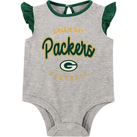 Newborn Heather Gray/Green Green Bay Packers All Dolled Up Three-Piece Bodysuit, Skirt & Booties Set