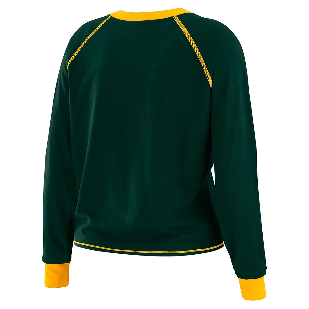 Haut à manches longues noué sur le devant vert/doré pour femme WEAR by Erin Andrews de Green Bay Packers, grande taille