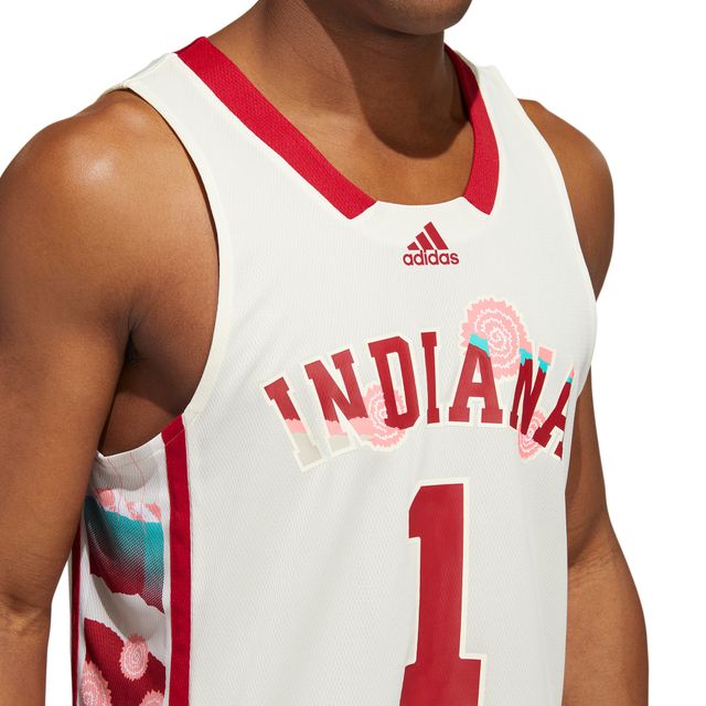 Maillot de basket-ball adidas Indiana Hoosiers Honoring Black Excellence Replica crème pour homme