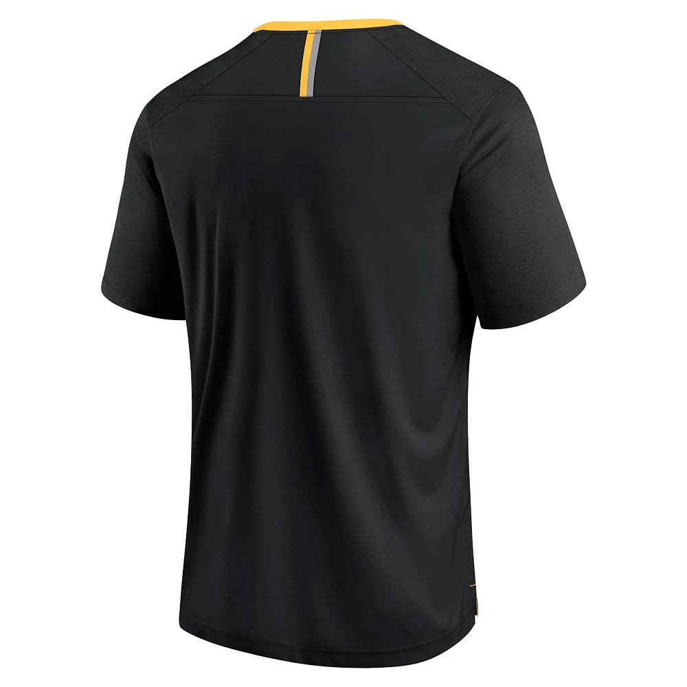 Men's Fanatics Black Iowa Hawkeyes Defender Fade Slant T-Shirt