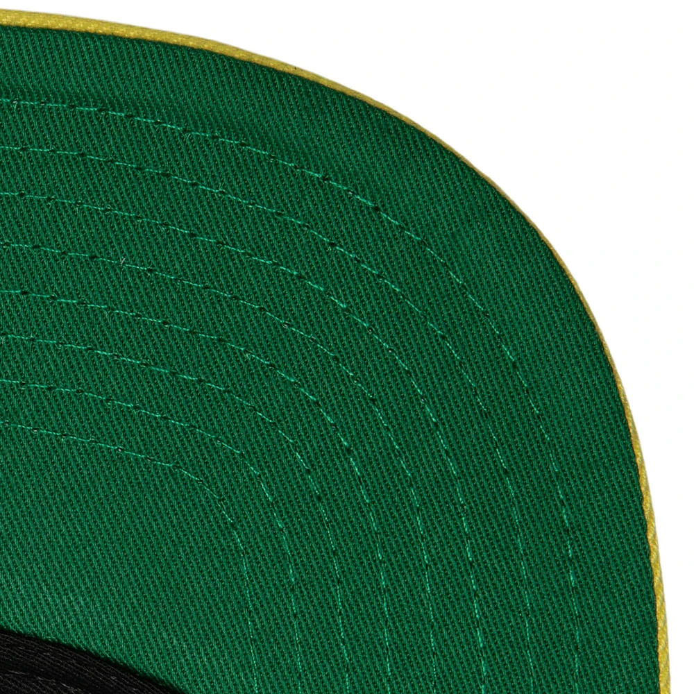Men's Mitchell & Ness Black Iowa Hawkeyes Team Script 2.0 Snapback Hat