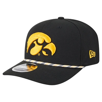 Casquette extensible noire Game Day 9SEVENTY des Iowa Hawkeyes de New Era pour homme