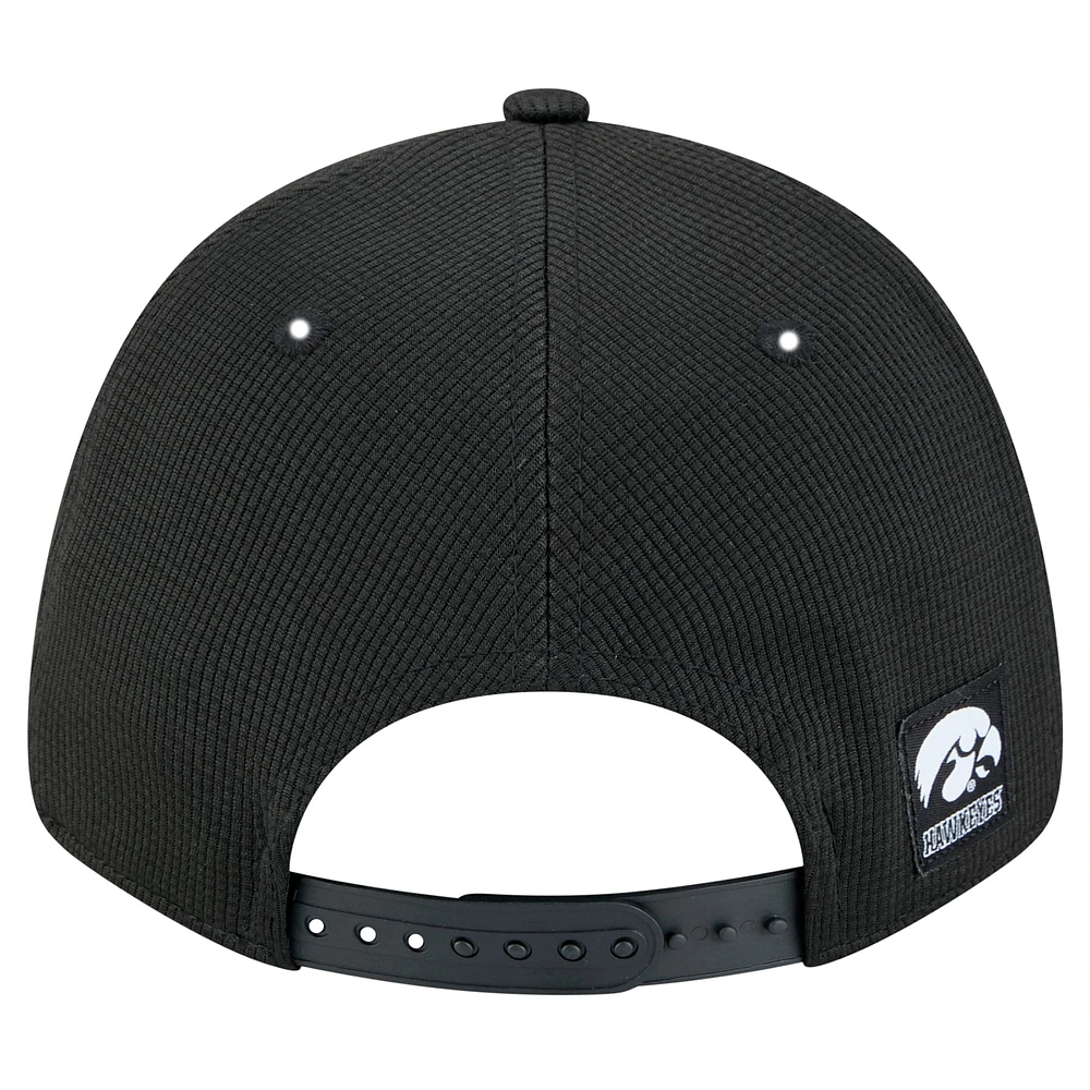 Men's New Era Black Iowa Hawkeyes Pivot 9FORTY Stretch-Snap Adjustable Hat