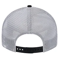 Casquette de camionneur Snapback 9FIFTY noire Iowa Hawkeyes Throwback Circle Patch New Era pour hommes