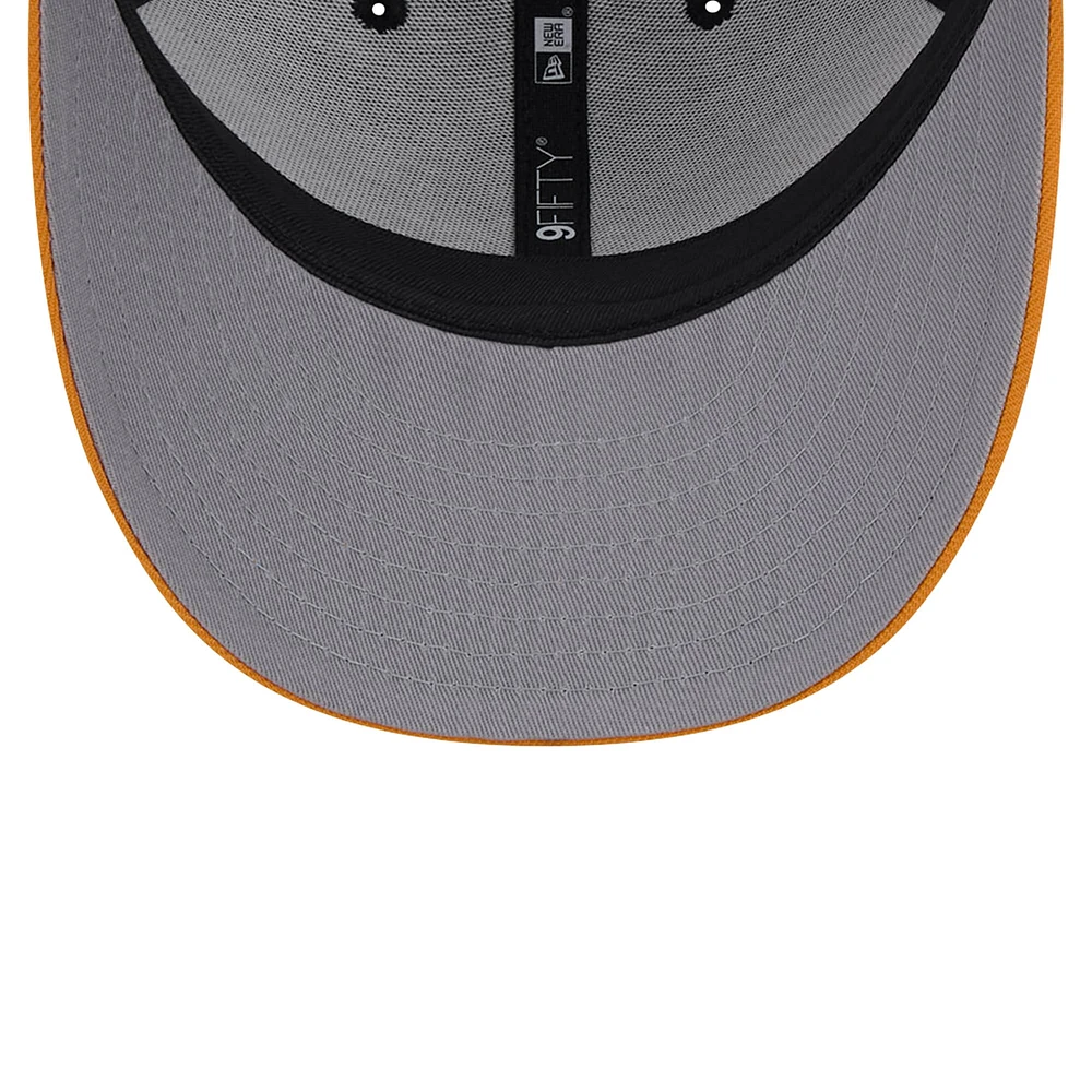 Casquette de camionneur Snapback 9FIFTY noire Iowa Hawkeyes Throwback Circle Patch New Era pour hommes