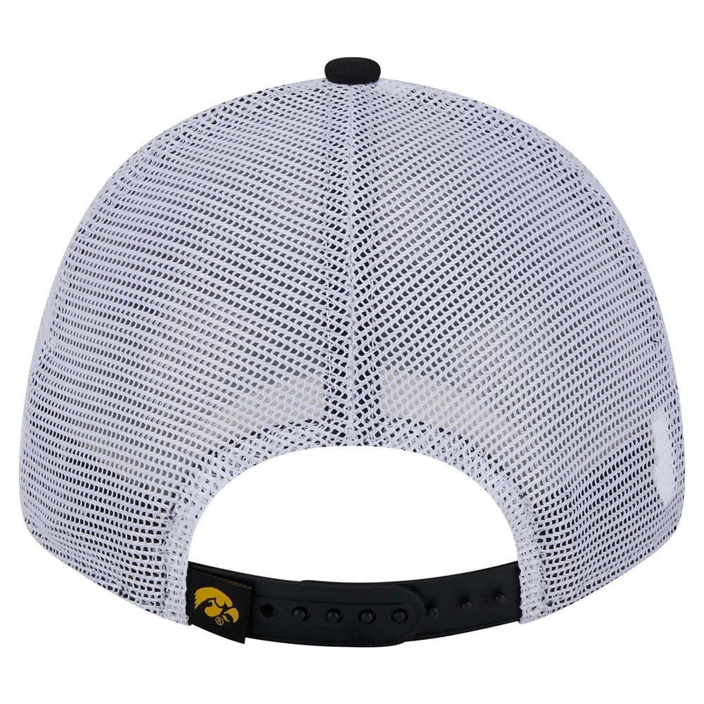 Men's New Era  Black Iowa Hawkeyes Trucker 9FORTY Adjustable Hat