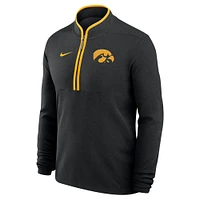 Men's Nike  Black Iowa Hawkeyes Victory Performance Half-Zip Top