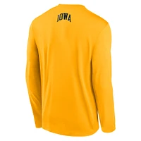 Men's Nike Gold Iowa Hawkeyes On-Court Basketball Shootaround Performance Long Sleeve T-Shirt