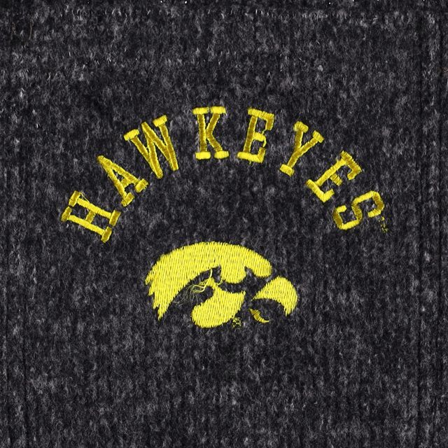 Veste boutonnée à trois mélanges Switch It Up Iowa Hawkeyes noire pour femme Gameday Couture