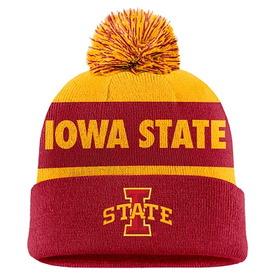 Bonnet en tricot à revers et pompon Nike Iowa State Cyclones Peak Stripe pour homme, couleur or/cramoisi