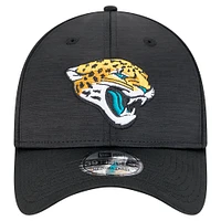 Men's New Era Black Jacksonville Jaguars  Active Tech 39THIRTY Flex Hat
