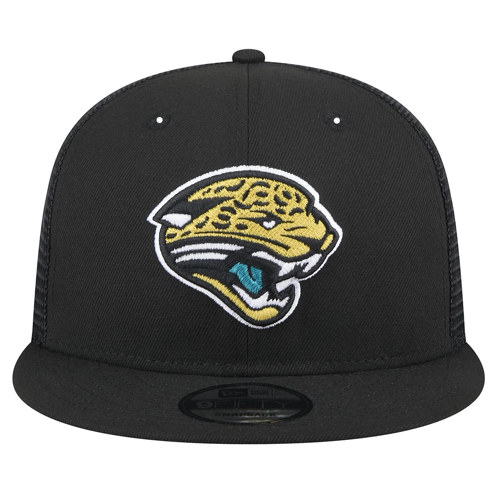 Men's New Era  Black Jacksonville Jaguars Throwback Logo Shade Trucker 9FIFTY Snapback Hat