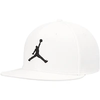 Men's Jordan Brand White Pro Jumpman Snapback Hat