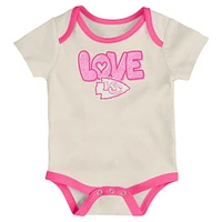 Girls Newborn & Infant White Kansas City Chiefs All The Love 2 Piece Bodysuit and Pants Set
