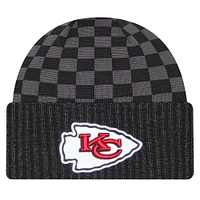 Bonnet en tricot à revers à carreaux noir Kansas City Chiefs New Era pour homme