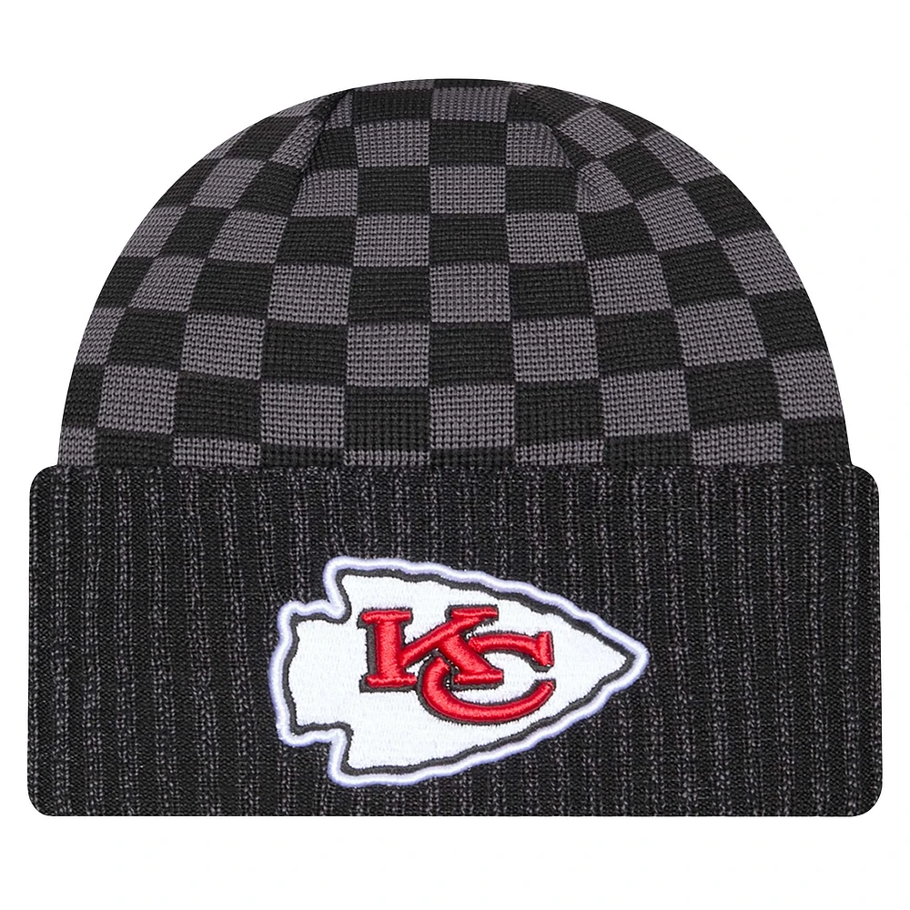 Bonnet en tricot à revers à carreaux noir Kansas City Chiefs New Era pour homme
