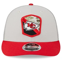 Men's New Era  Stone/Red Kansas City Chiefs 2023 Salute To Service Low Profile 59FIFTY Fitted Hat