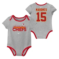 Ensemble de 3 bodies Nike pour nouveau-né et bébé avec nom numéro Patrick Mahomes des Kansas City Chiefs