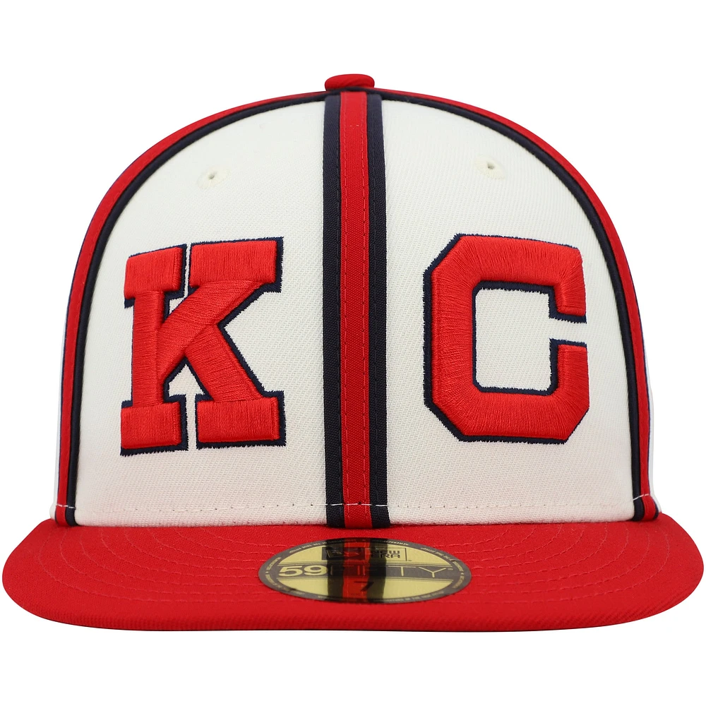 Casquette ajustée 59FIFTY pour homme de la collection Turn Back The Clock des Monarchs Kansas City New Era crème/rouge