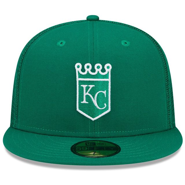 Casquette ajustée 59FIFTY verte des Kansas City Royals 2022 de la Saint-Patrick New Era pour homme
