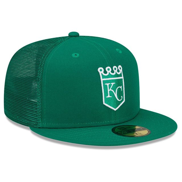 Casquette ajustée 59FIFTY verte des Kansas City Royals 2022 de la Saint-Patrick New Era pour homme