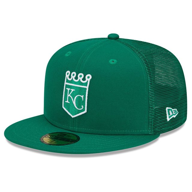Casquette ajustée 59FIFTY verte des Kansas City Royals 2022 de la Saint-Patrick New Era pour homme