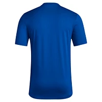 T-shirt adidas Royal Kansas Jayhawks Locker Football Pre-Game AEROREADY pour homme