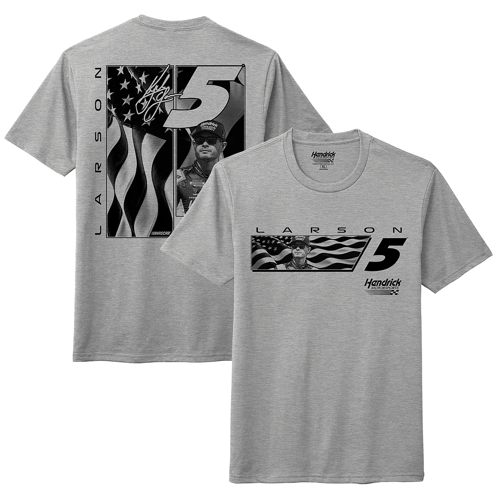 T-shirt tri-blend gris chiné pour homme de la collection Hendrick Motorsports Team avec drapeau Kyle Larson