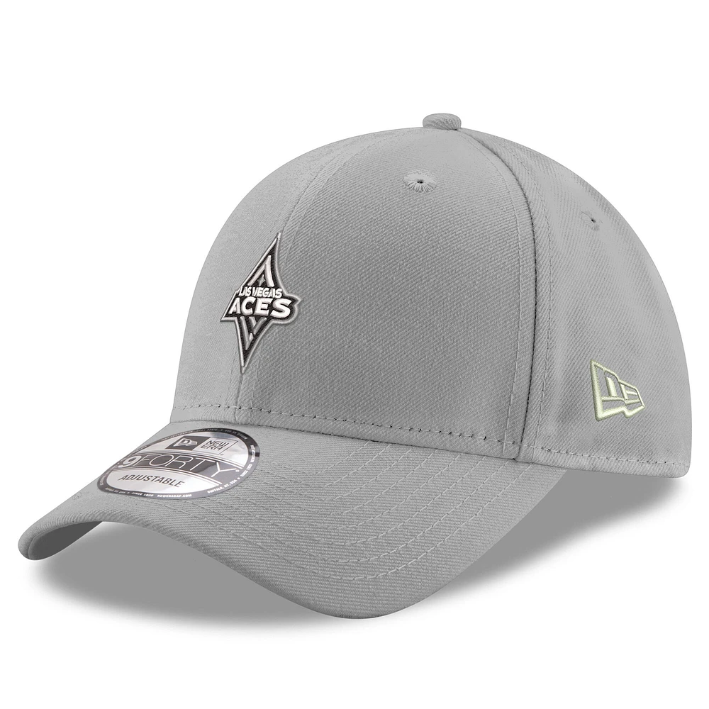 Casquette ajustable 9FORTY grise avec logo principal des Las Vegas Aces de New Era pour homme