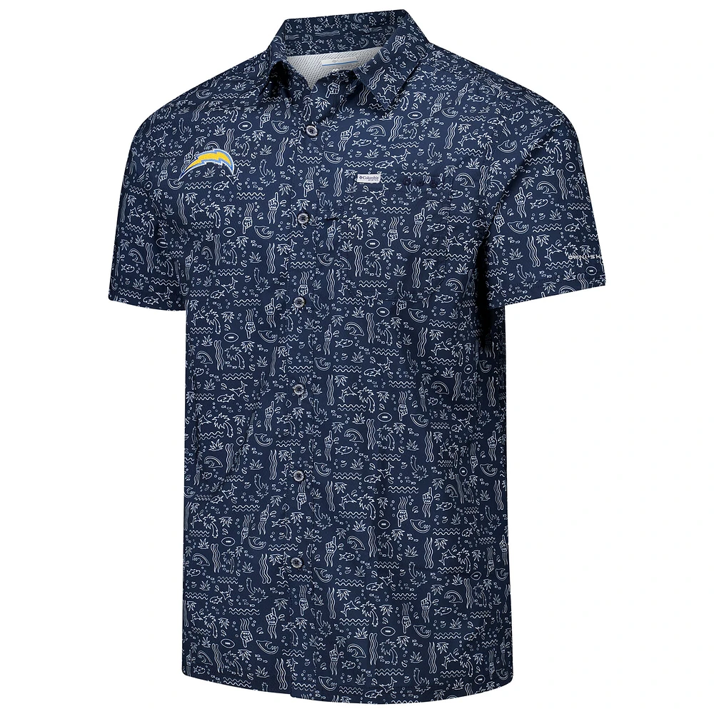 Men's Columbia PFG Navy Los Angeles Chargers Super Slack Tide Omni-Wick Button-Up Shirt