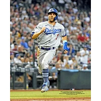 Chris Taylor Los Angeles Dodgers Unsigned Scoring Run Photograph
