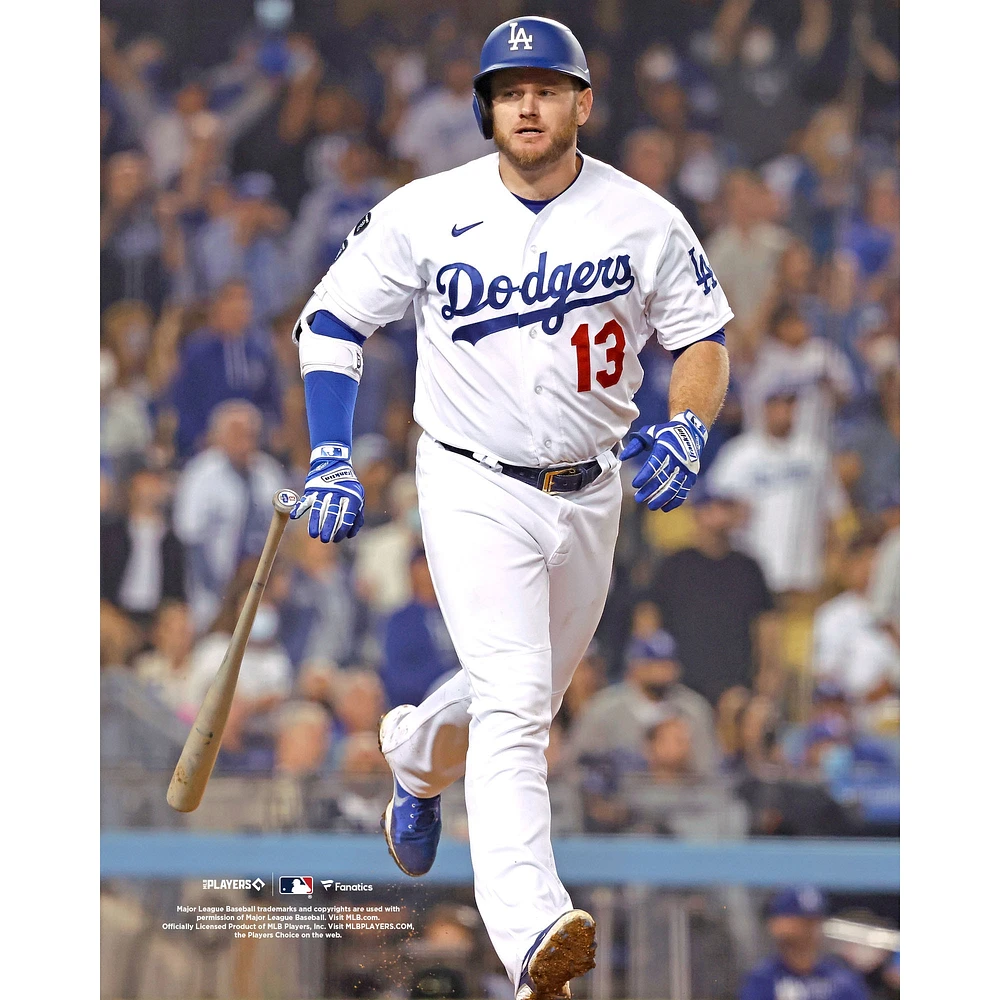 Photographie non signée de Max Muncy des Dodgers Los Angeles courant vers la première base