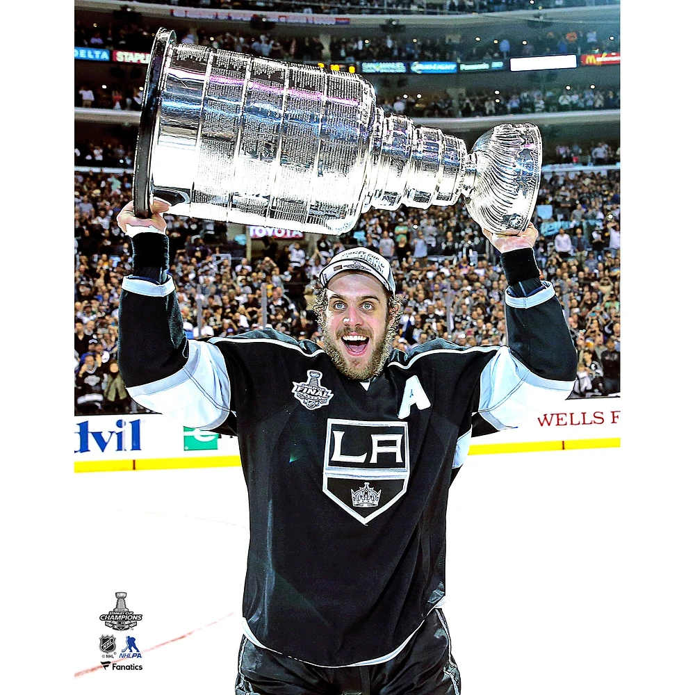 Anze Kopitar Los Angeles Kings Unsigned 2014 Stanley Cup Champions Raising Photograph