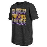Men's New Era Black Los Angeles Lakers Enzyme Washed Oversized T-Shirt
