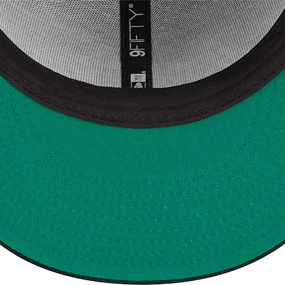 Men's New Era Black Los Angeles Lakers Post-Up Pin Mesh 9FIFTY Snapback Hat