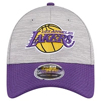 Men's New Era Heather Gray/Purple Los Angeles Lakers Active Digi-Tech Two-Tone 9FORTY Adjustable Hat