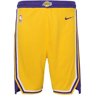 Short Nike doré Los Angeles Lakers Icon Edition en maille Performance Swingman pour jeune