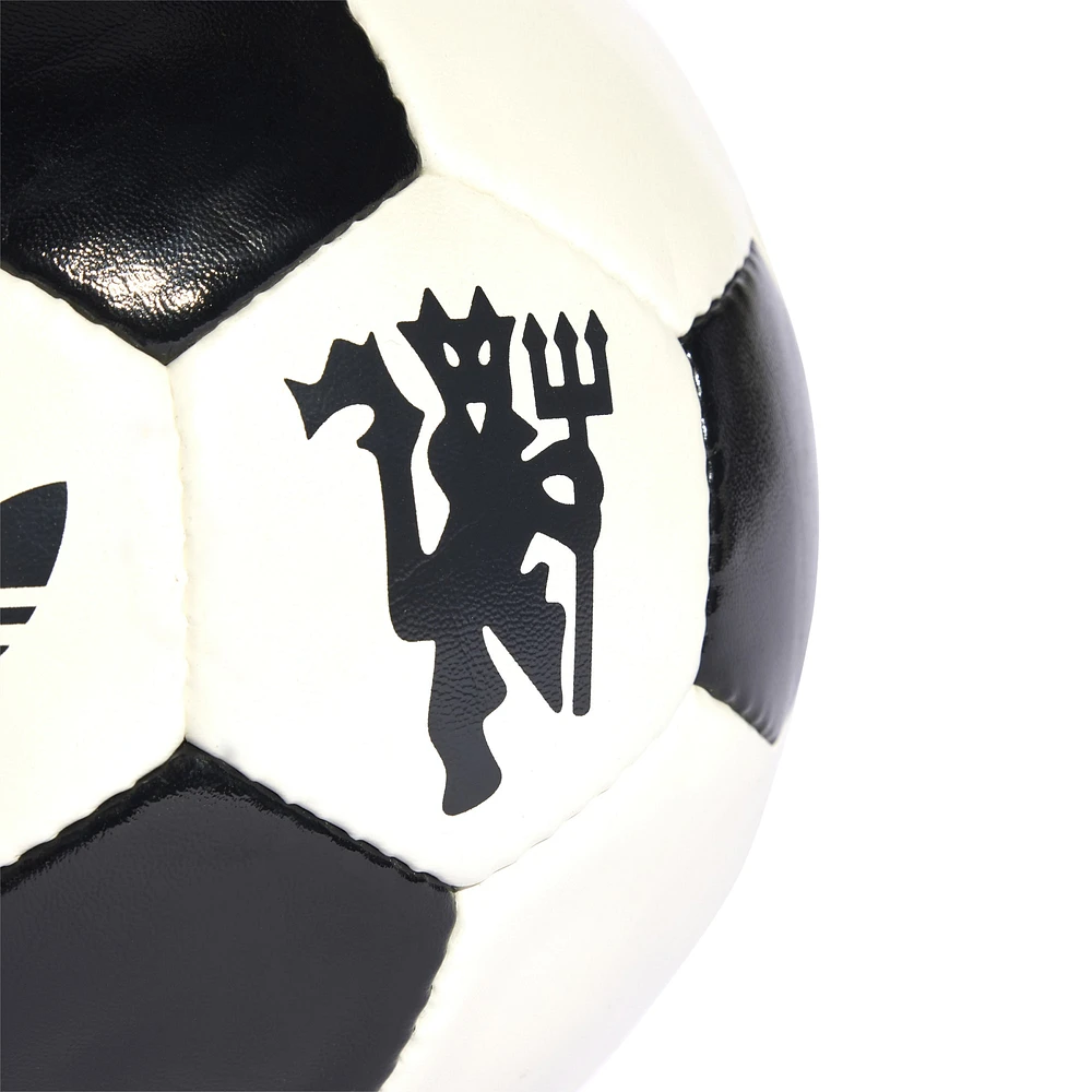 adidas Originals Manchester United Lifestyler Club Soccer Ball