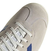 Men's adidas Originals White Manchester United x George Best Lifestyler Gazelle Shoes